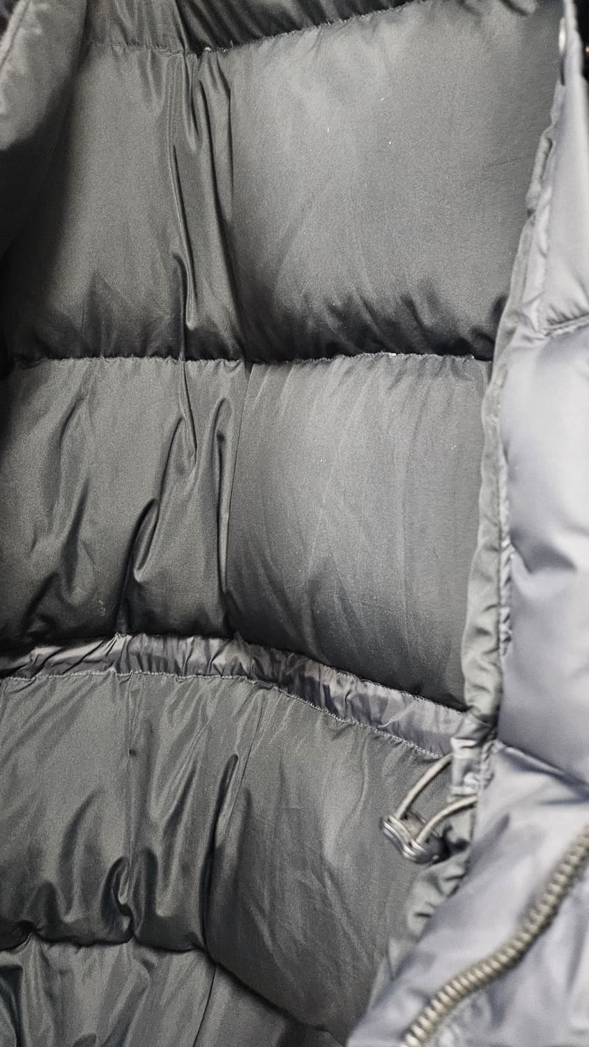 269  리바이스   블랙 패딩  상품이미지4