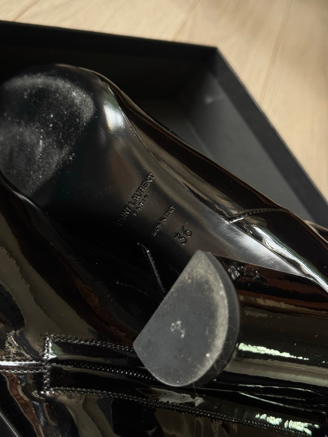 생로랑 블랙 페이던트 힐부츠 상품이미지7