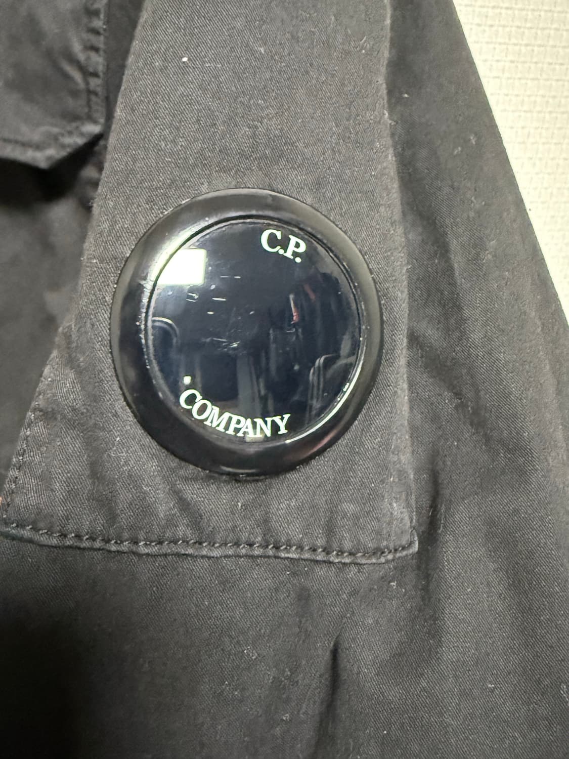 cp컴퍼니 렌즈셔츠 m 상품이미지3