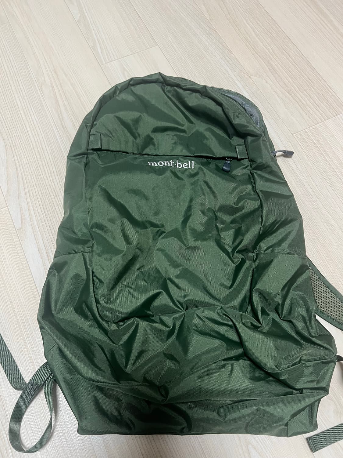 몽벨 데이팩 20L 카키 상품이미지1