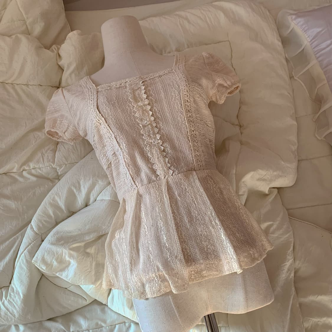 세실맥비 블라우스 모리룩 사와코 빈티지 블라우스 하구미 백예린깔 너드룩 상품이미지1