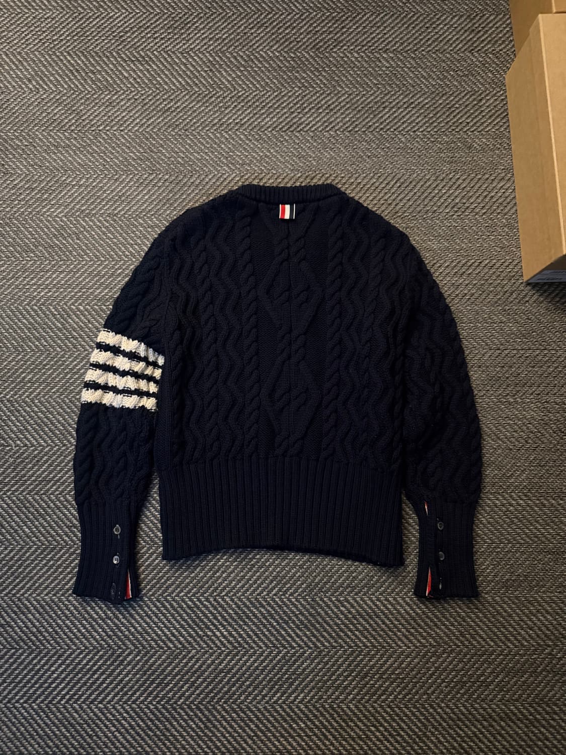 톰브라운 케이블 4바 니트 1사이즈 상품이미지3