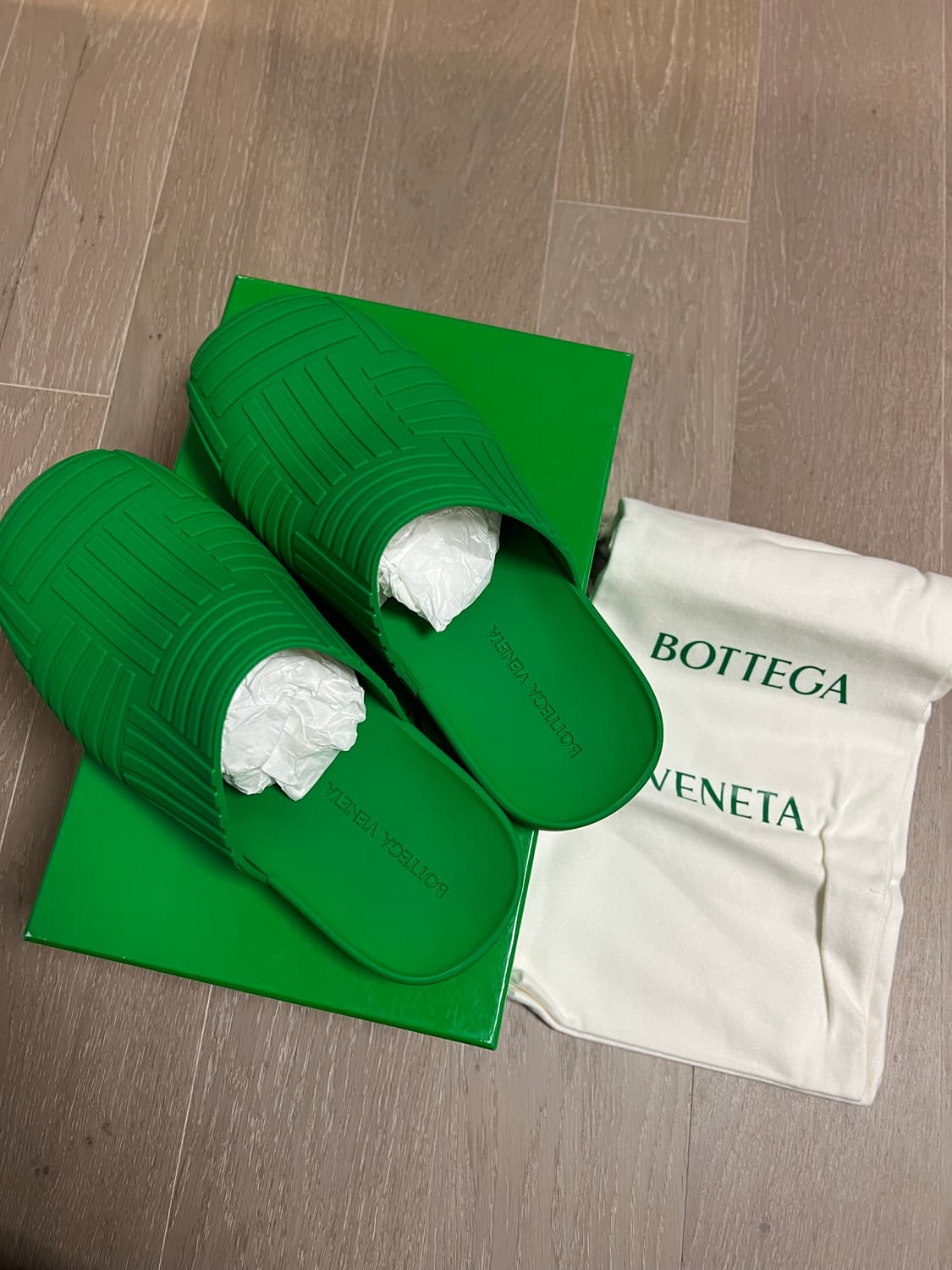 보테가베네타 클로그 팝니다 상품이미지1