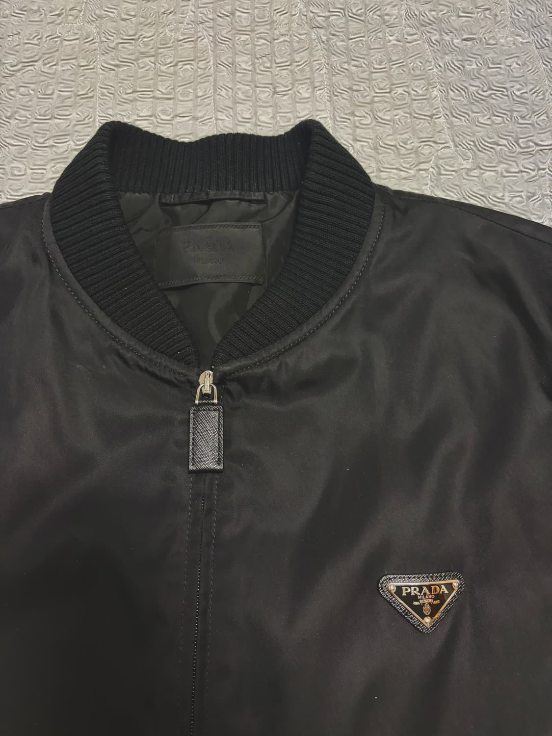 프라다 봄버자켓 상품이미지2