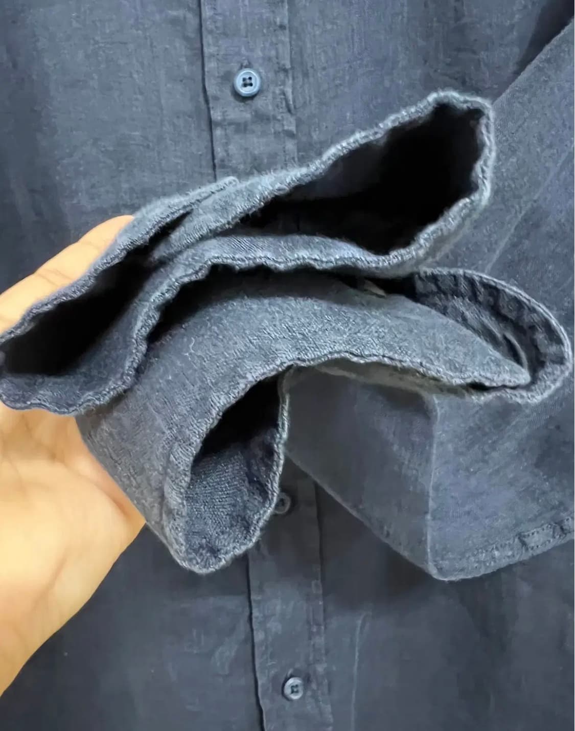 마시모뚜띠 남성 네이비 린넨긴팔셔츠 상품이미지4