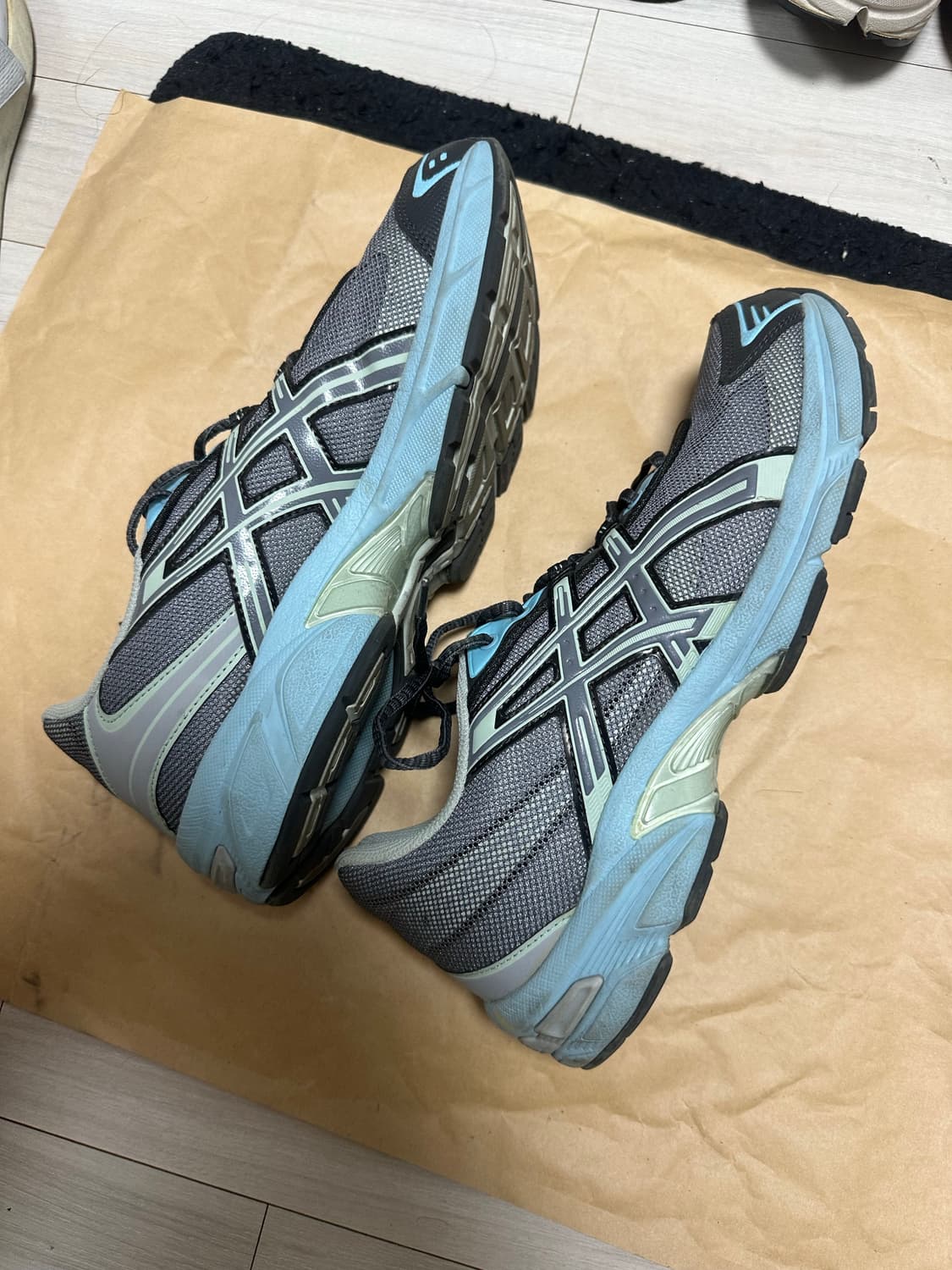 아식스 UB2-S 젤 1130 메트로폴리스 라이큰 락 275 상품이미지4