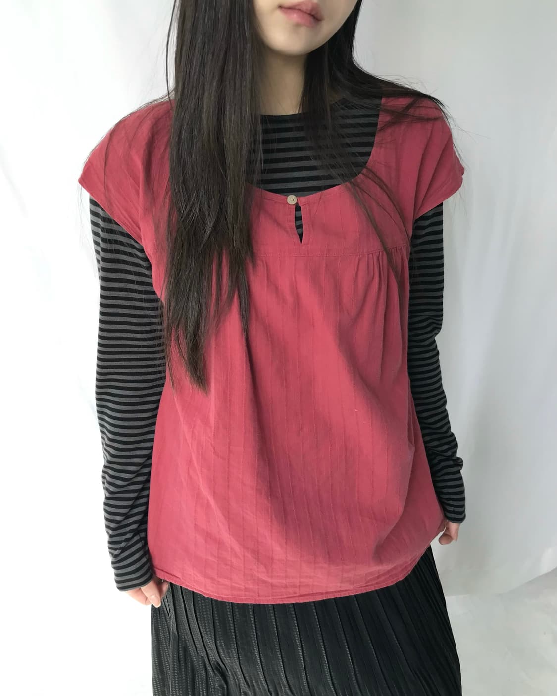 소프트 레드 버튼 블라우스  상품이미지4