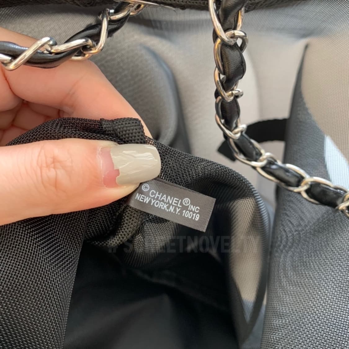 샤넬뷰티 메쉬 비치백 실버체인 에코백&파우치 세트 상품이미지7