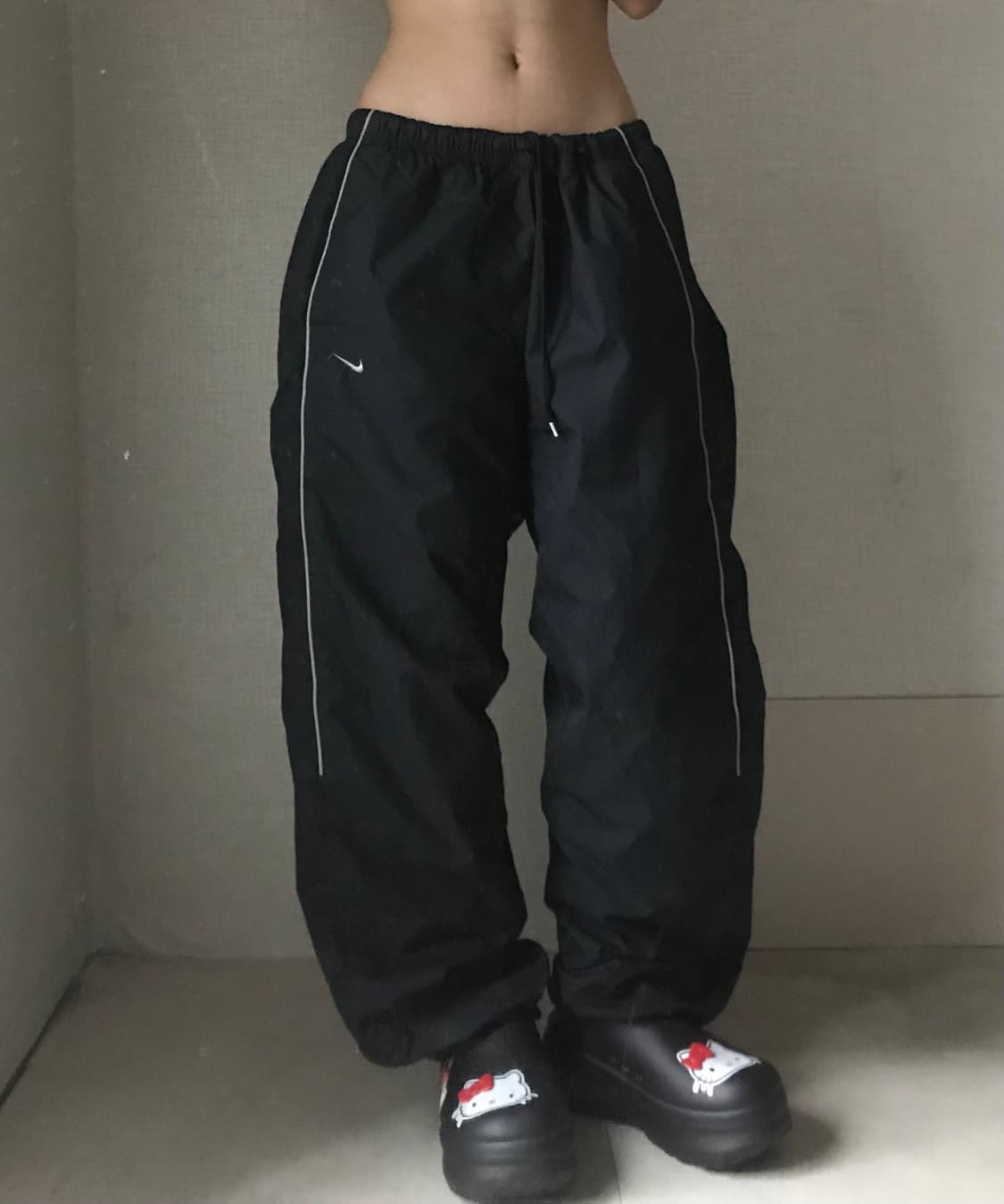 나이키 와이드핏 트레이닝 팬츠 상품이미지2