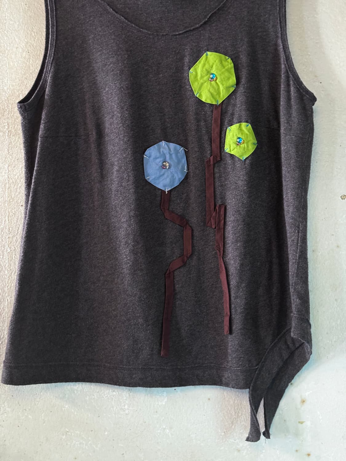 44-55 ) i+mu Patch Flower Sleeveless 상품이미지3