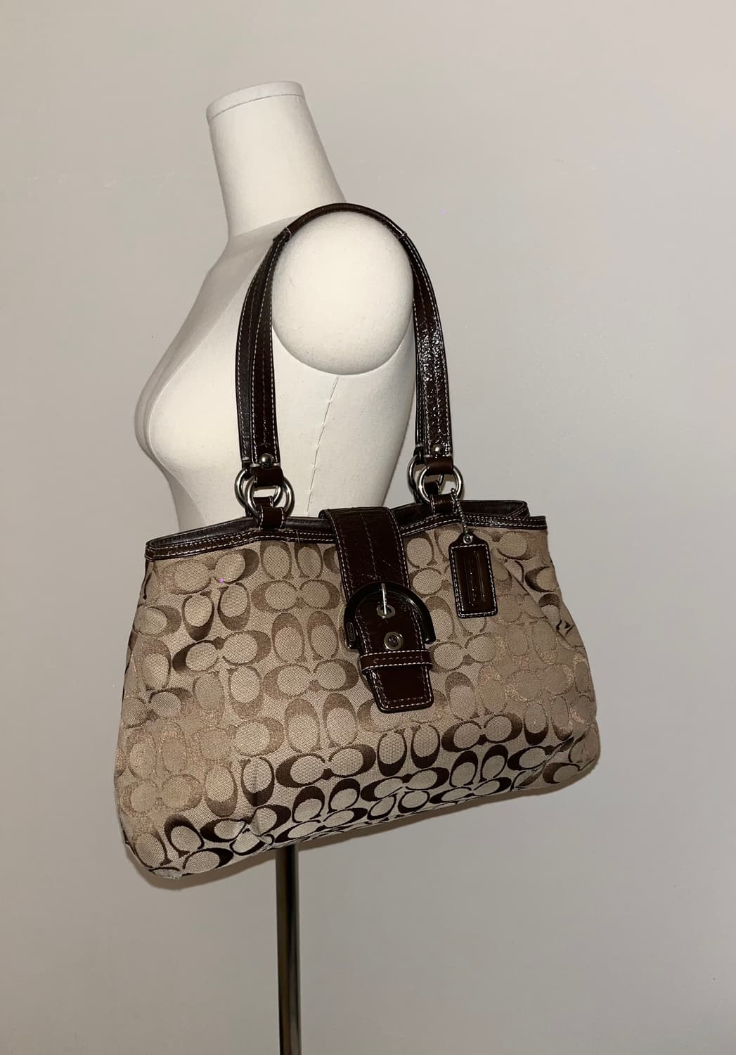 📦 Coach brown square Shoulder Bag 상품이미지1