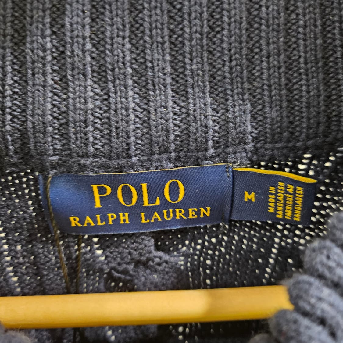 폴로랄프로렌 꽈배기 니트 반집업
M 상품이미지6