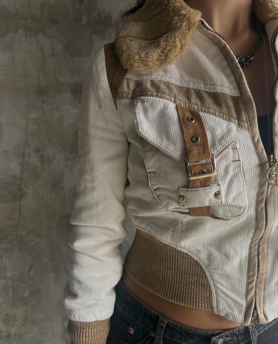 Egoist Crop Fur Jacket 상품이미지3