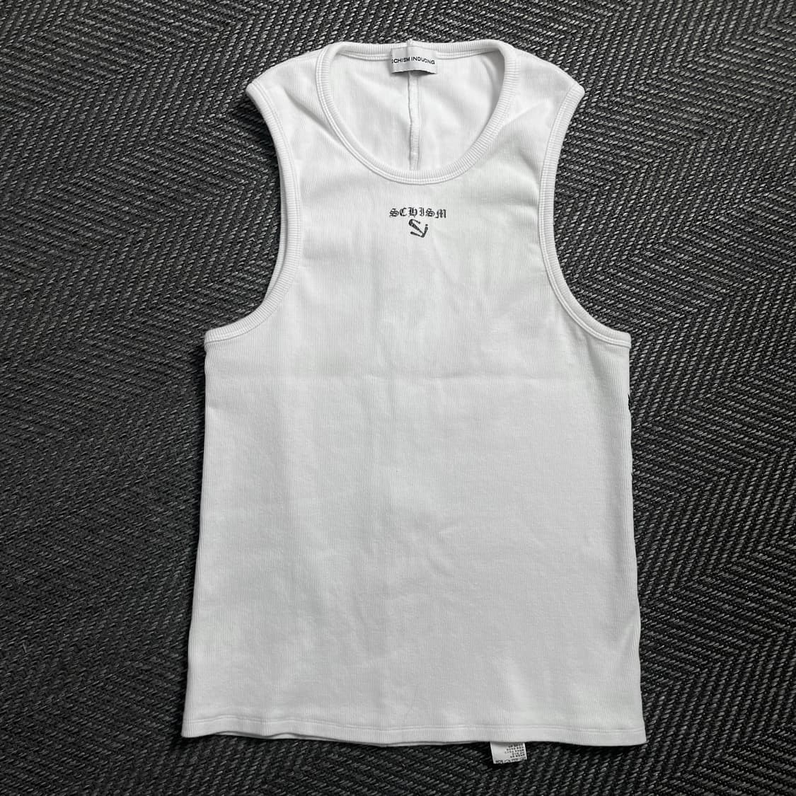 스키즘 인듀싱 로고 디테일 머슬 탑 슬리브리스 화이트y 4611 상품이미지2