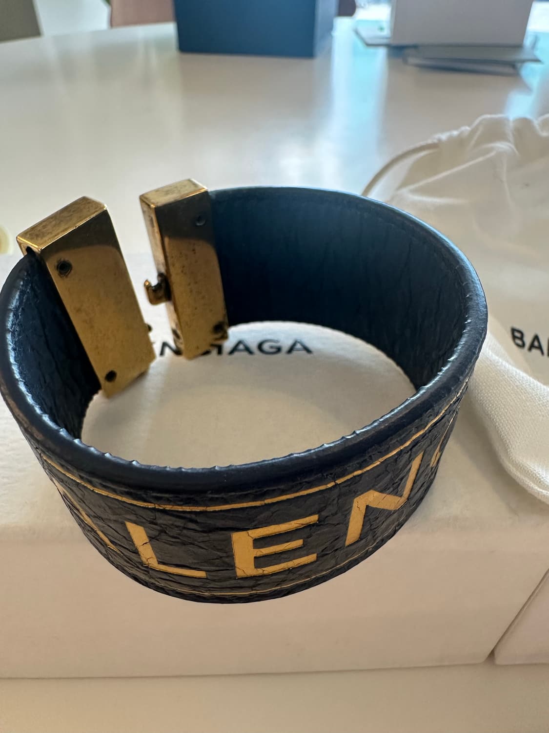 발렌시아가 블랭킷 브레이슬릿 네이비/금장 S사이즈 상품이미지2