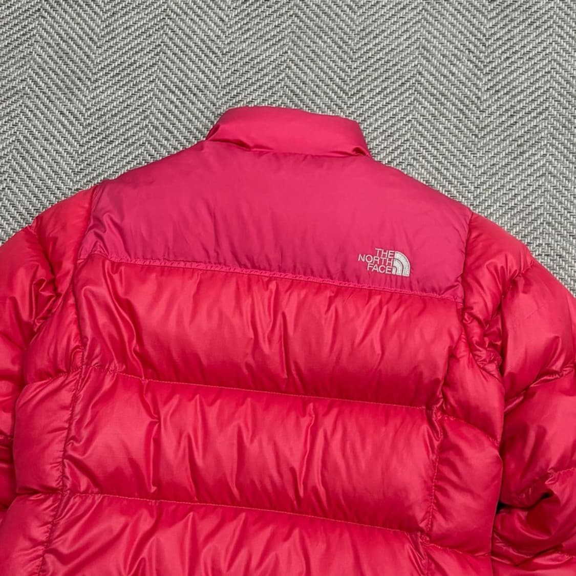 노스페이스 눕시 700 패딩 v1627 상품이미지4
