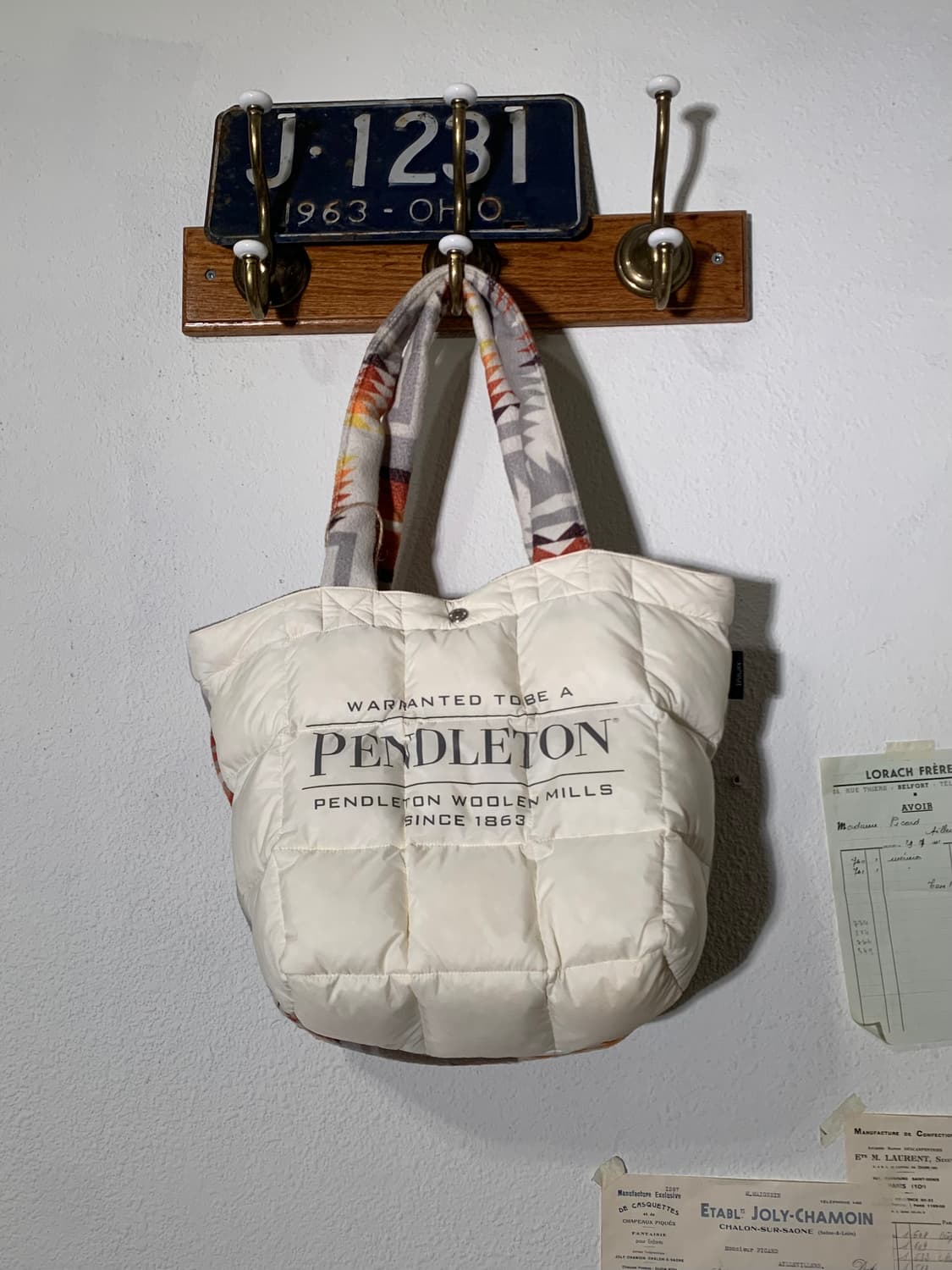 펜들턴 타이온 네이티브  나바호 패턴 패딩 숄더백 상품이미지3