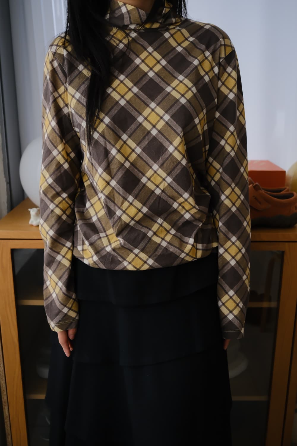 Plaid print turtle-neck top 상품이미지1