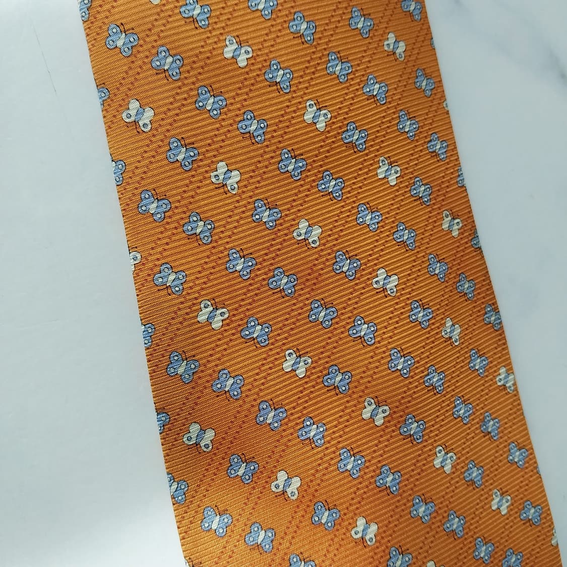 앤드류스타이 실크 오렌지 나비 패턴 넥타이 9.2cm A등급 K2387
 상품이미지10