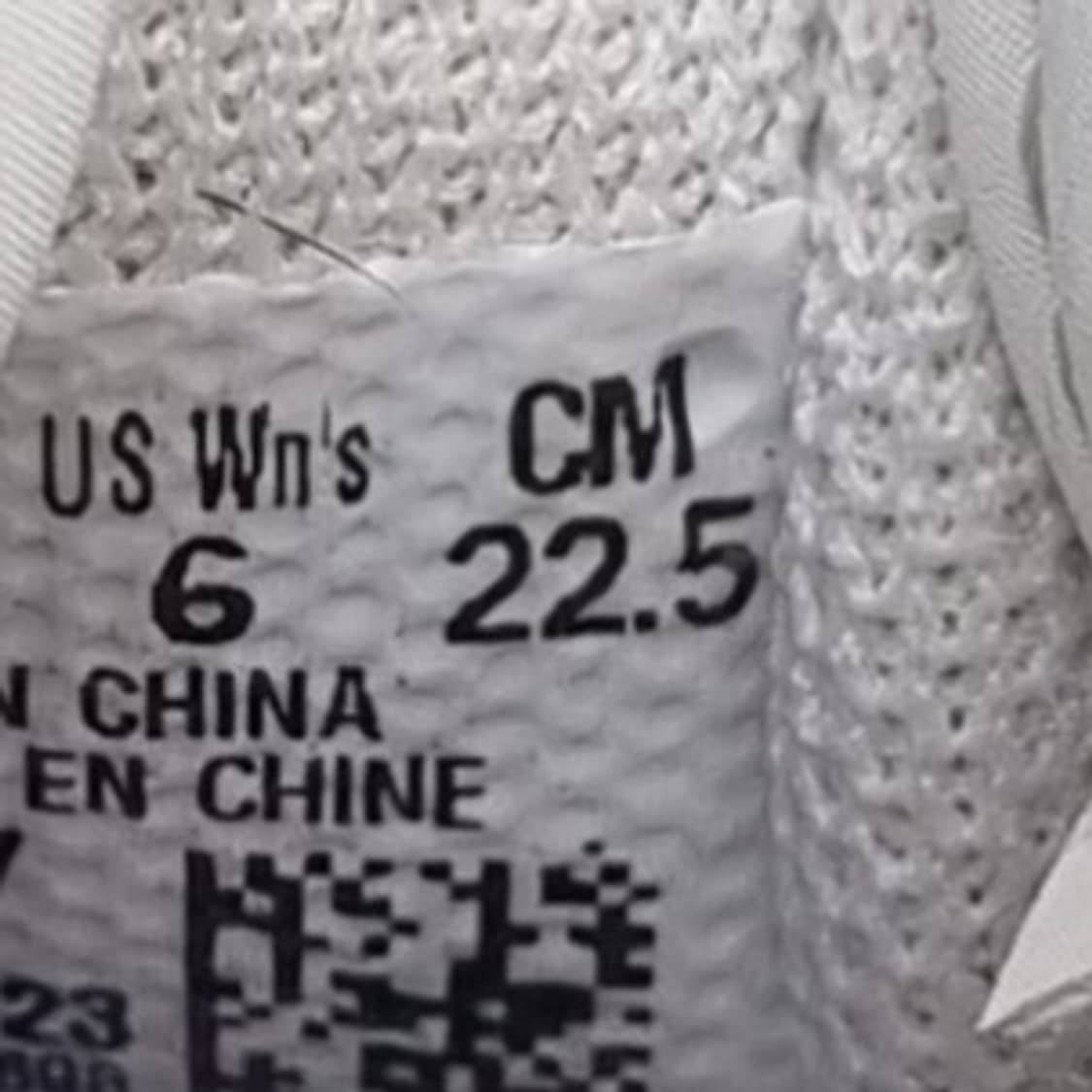 푸마 카리나 스트리트 플랫폼운동화 225 상품이미지6