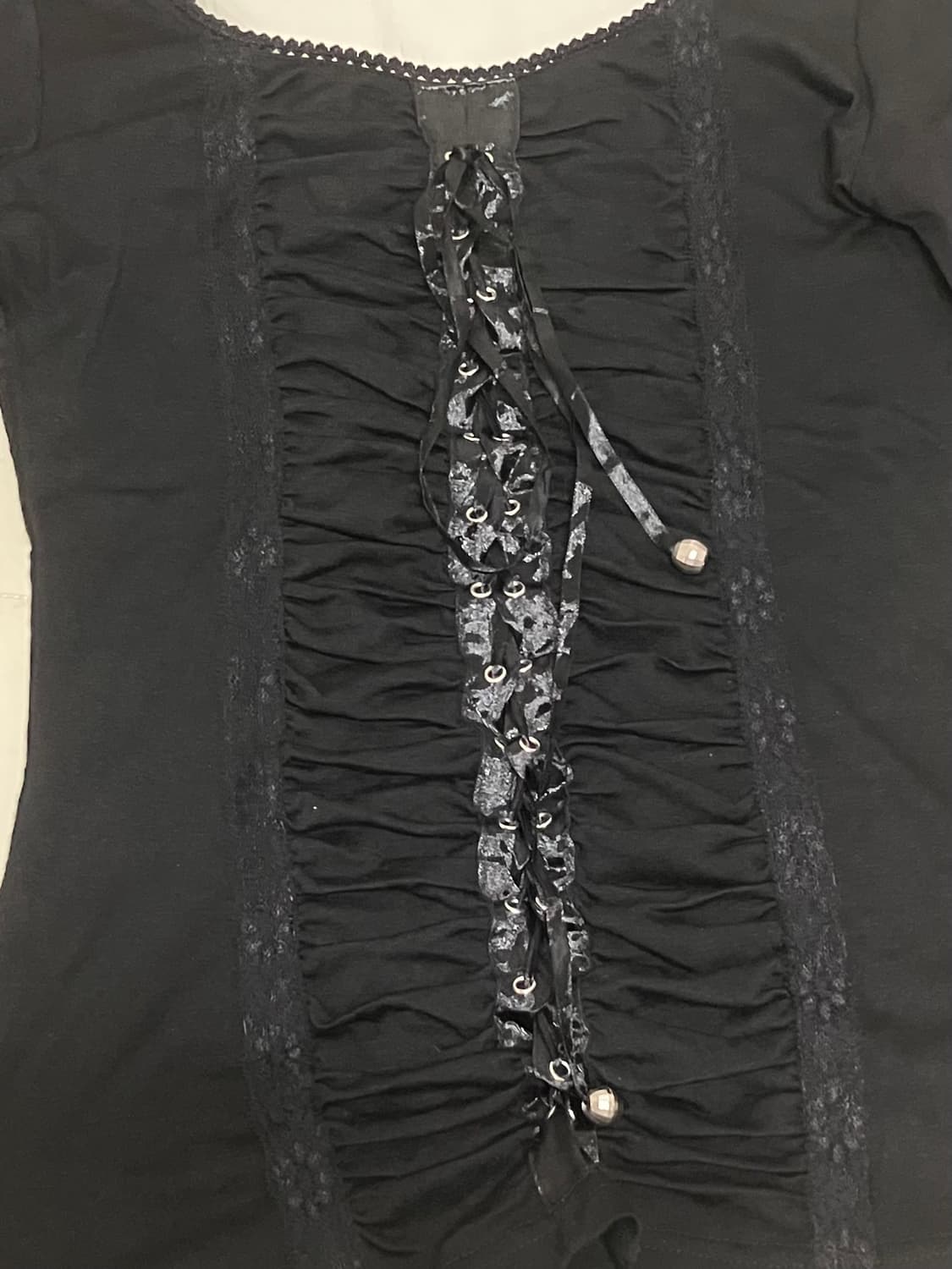 세실맥비 갸루 오픈숄더 셔링 탑 상품이미지2