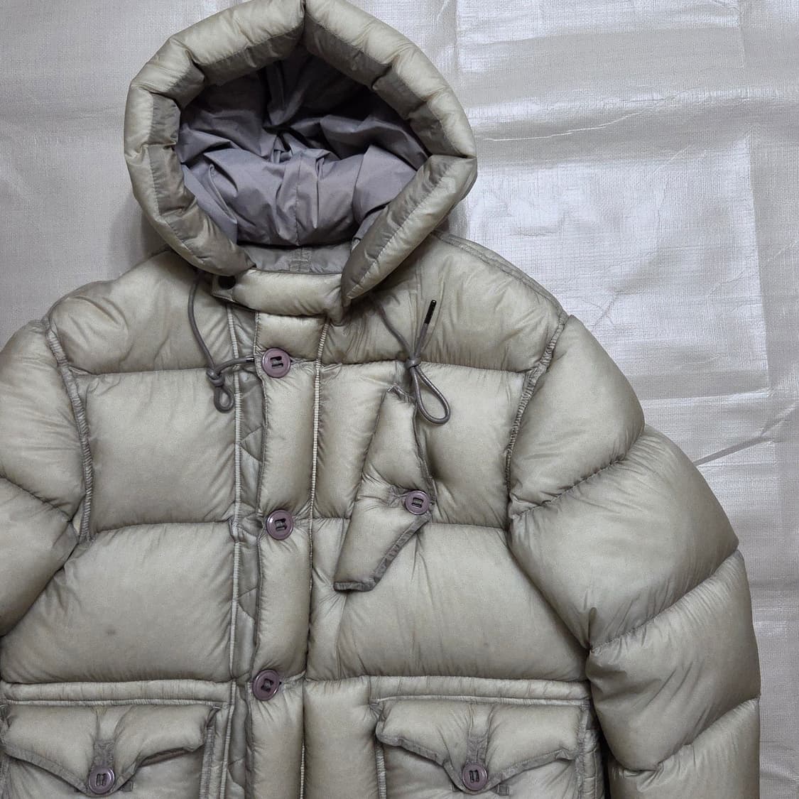 이스트로그 x 톰그레이하운드 라프 패딩 M 상품이미지1