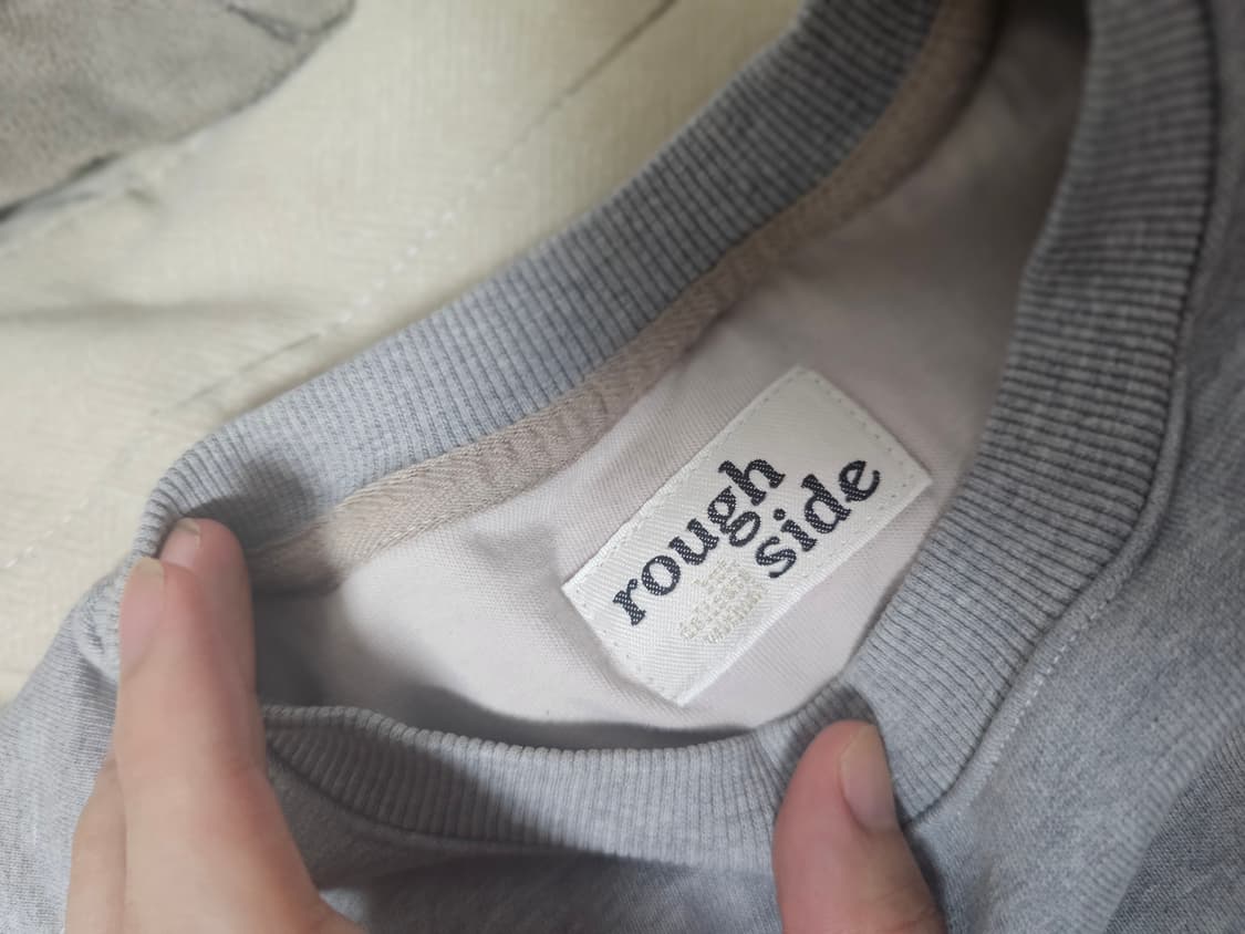 러프사이드 오버사이즈 스웻셔츠 상품이미지3