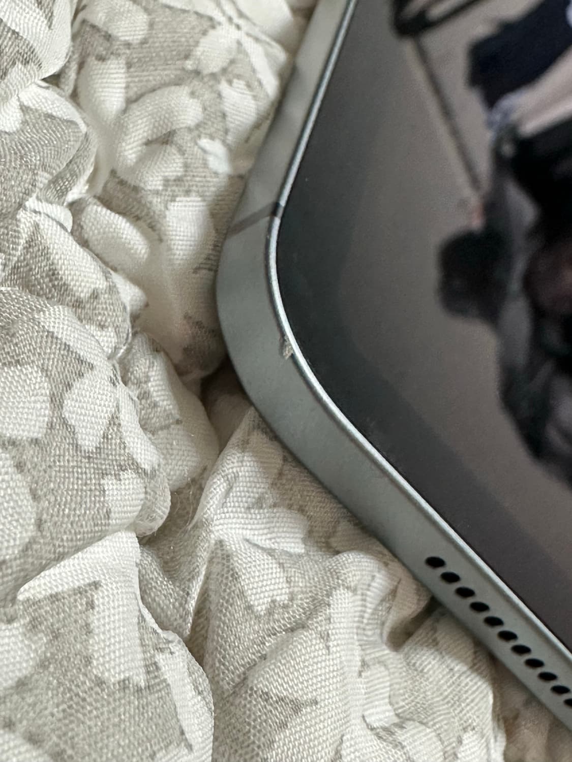 아이패드 프로 12.9 4세대 128기가 셀룰러모델 상품이미지8