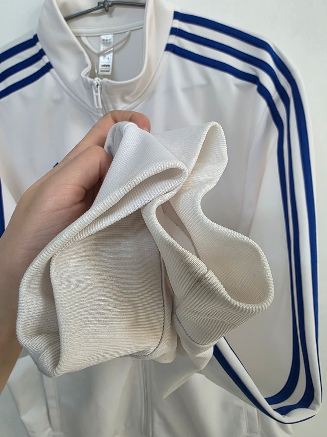 아디다스 레알마드리드 트레이닝탑 져지 흰파  상품이미지4