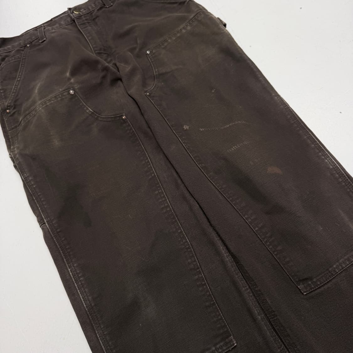 칼하트 더블니 다크브라운 가죽패치 카펜터 페이딩 와이드 워크팬츠 상품이미지5