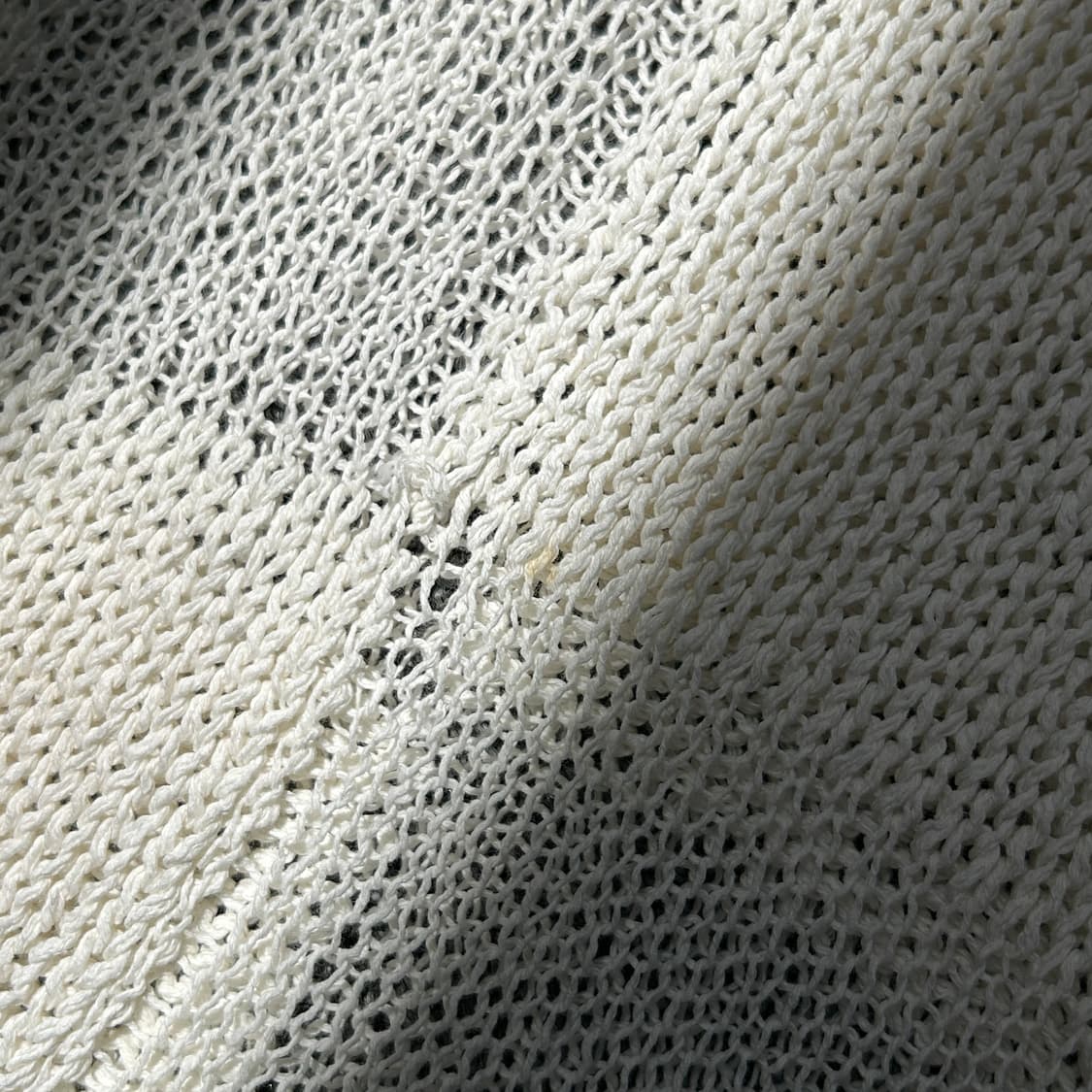 더오픈프로덕트 페이퍼 얀 체커 보드 니트 상품이미지4