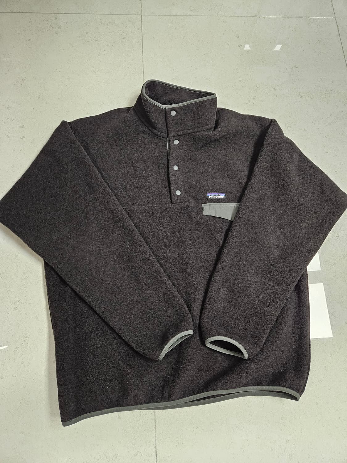 파타고니아 신칠라 L 블랙 라이트웨이트 상품이미지1