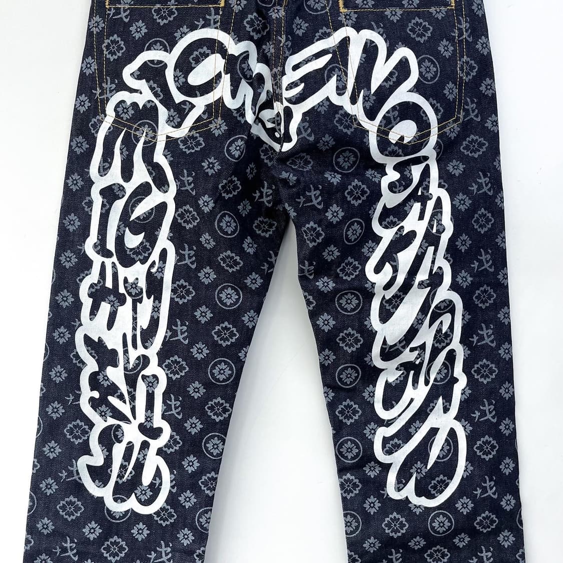 에비수 제팬 다이콕 모노그램 데님 팬츠 상품이미지8