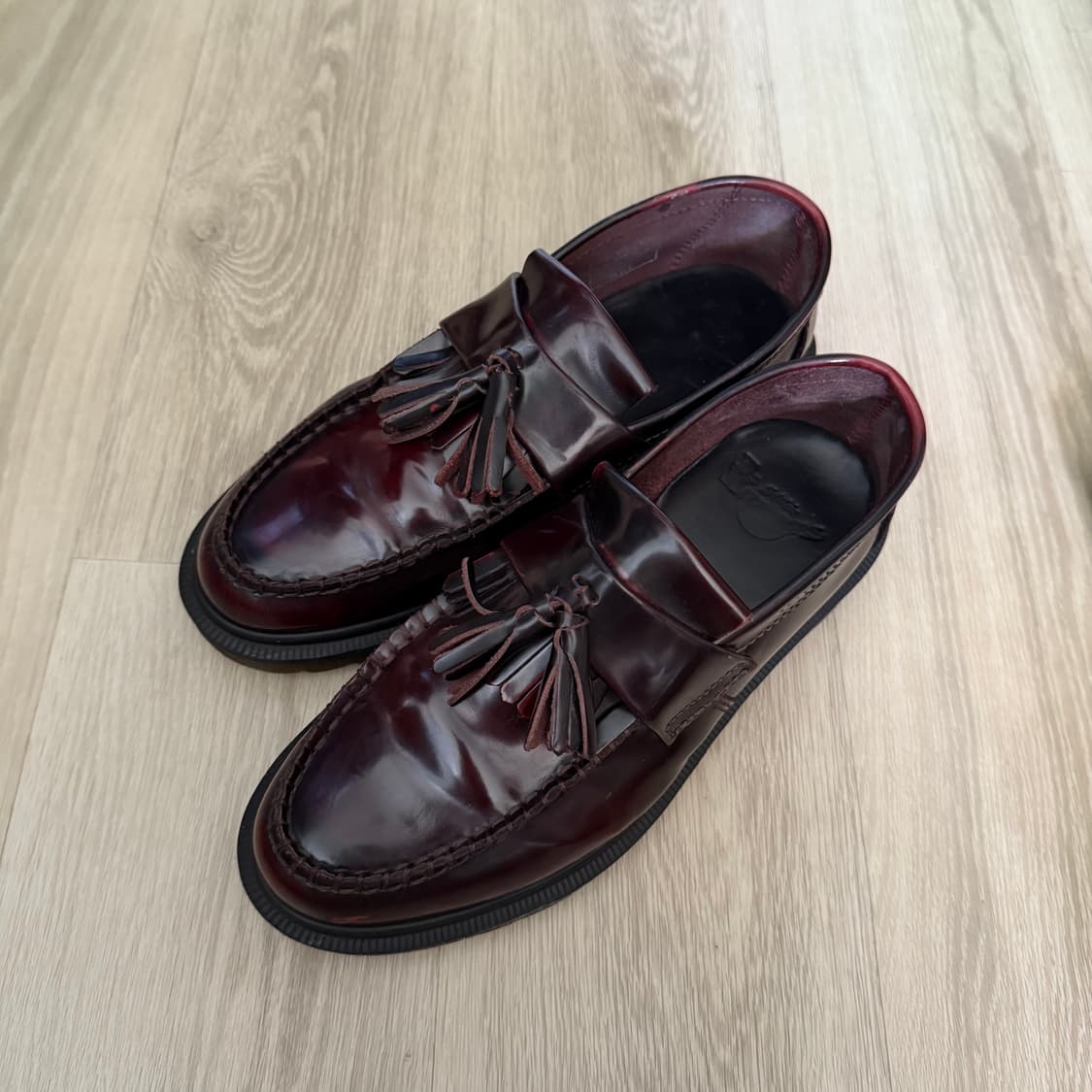 닥터마틴 아드리안 체리우드 250 상품이미지2