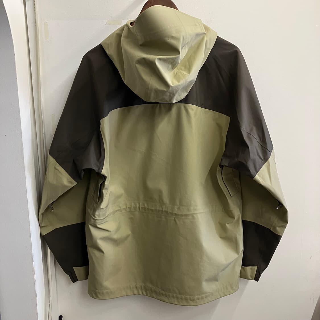 나이키acg 고어텍스 자켓 카키 상품이미지2