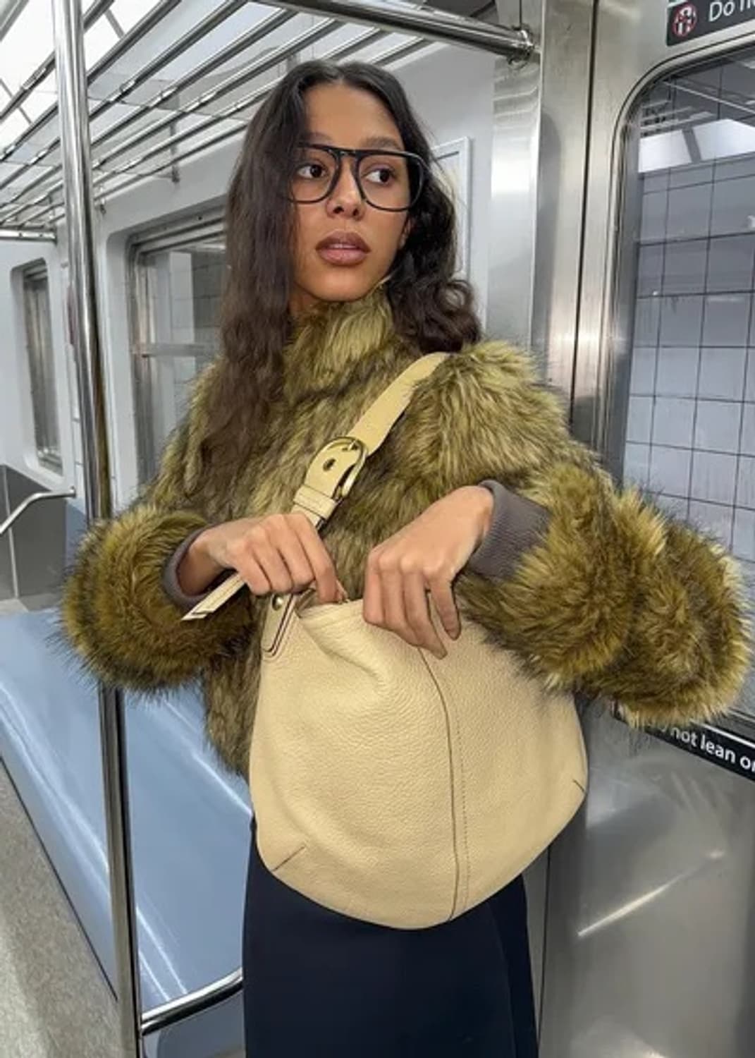 블랙업 라뷰 투톤퍼 하이넥 점퍼 퍼자켓 상품이미지2