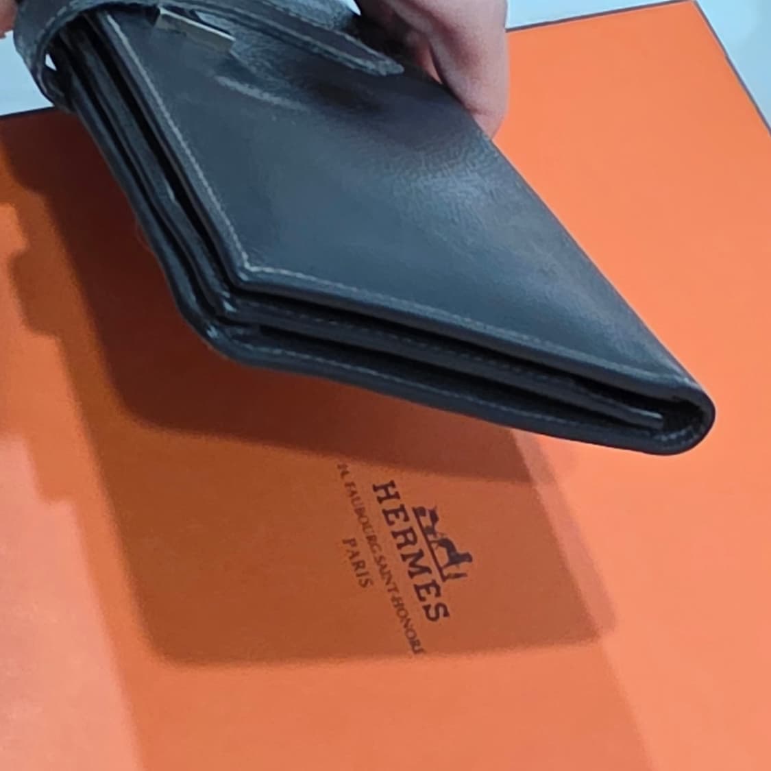 에르메스 베안 엡송  그레이 은장 장지갑 ㅁJ각인 상품이미지4