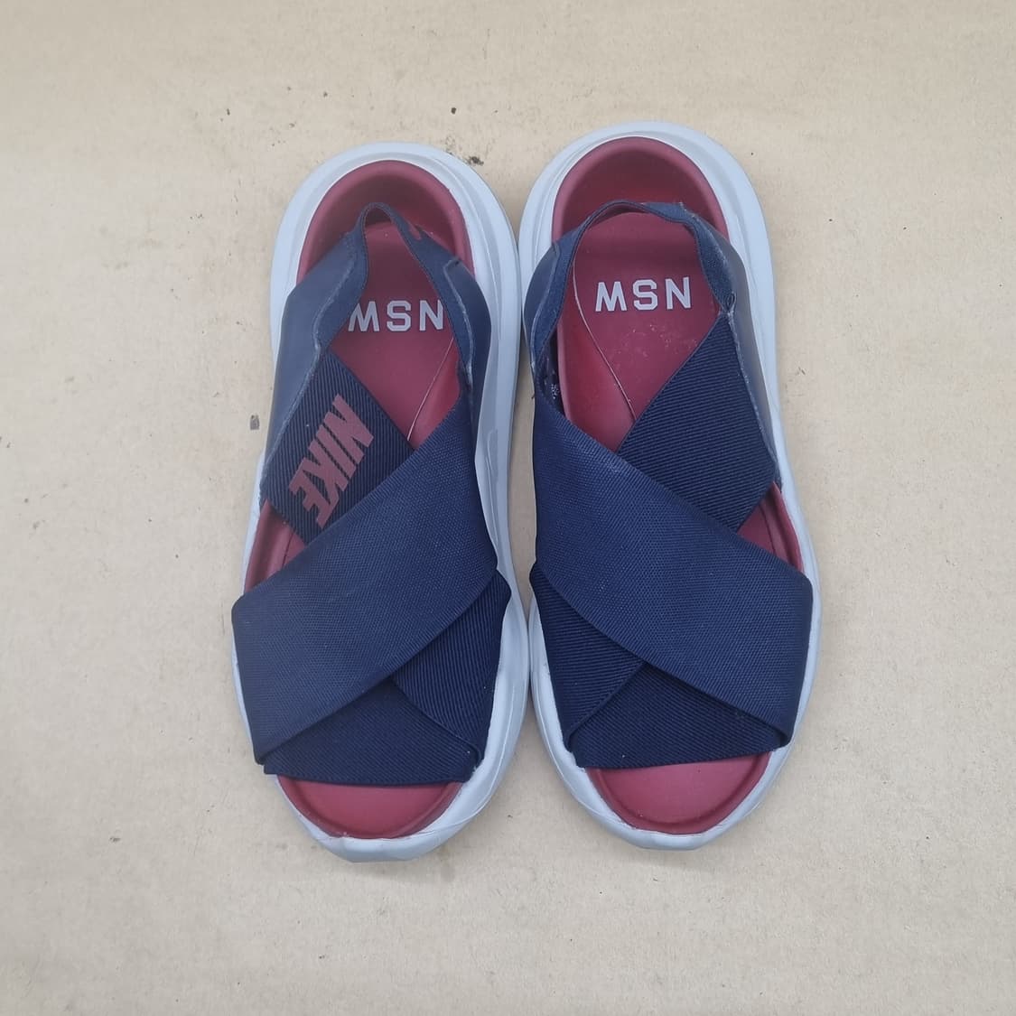 나이키 플락티스크 샌들 220 상품이미지2