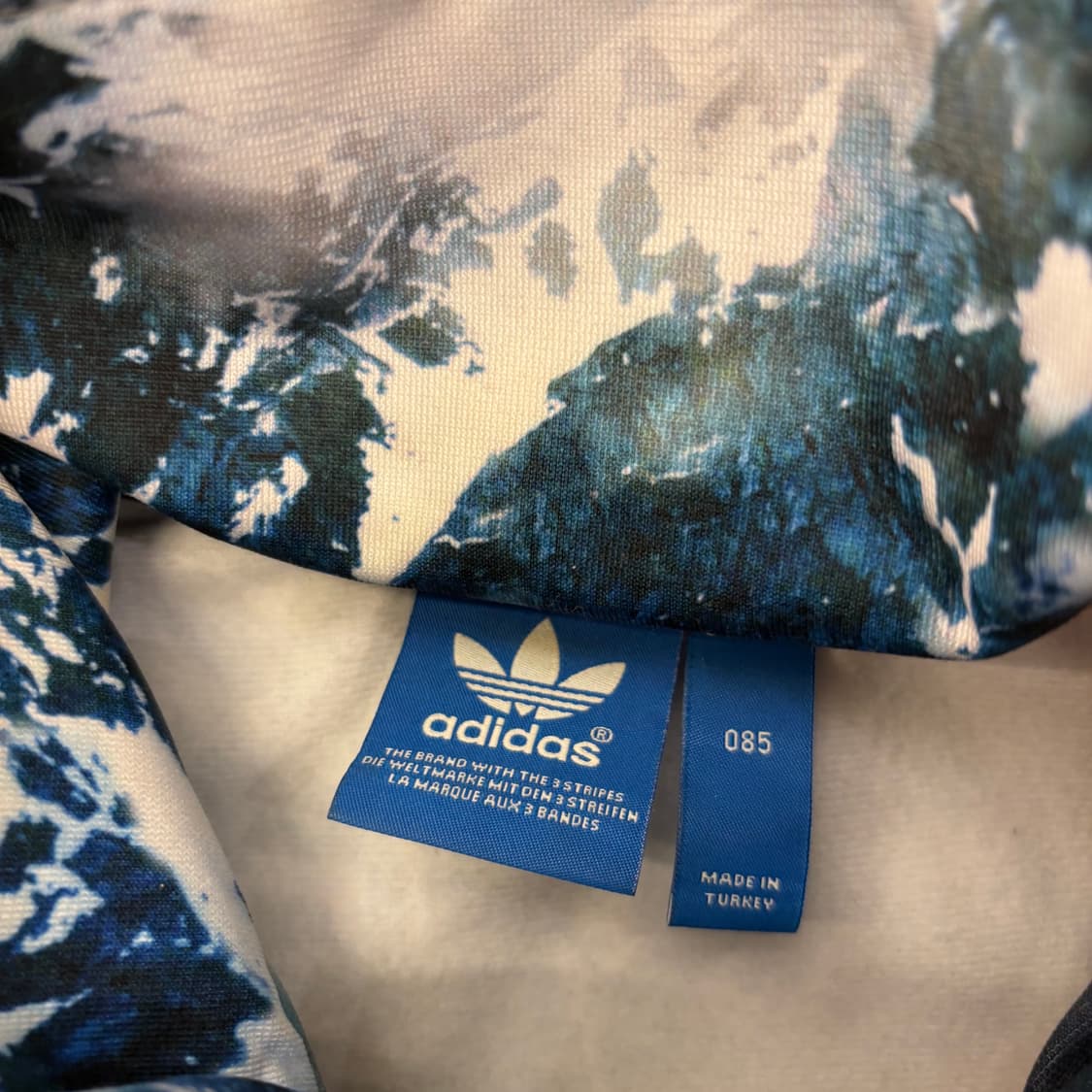 아디다스 오리지널 마운틴 빅로고 트랙탑 져지 상품이미지4