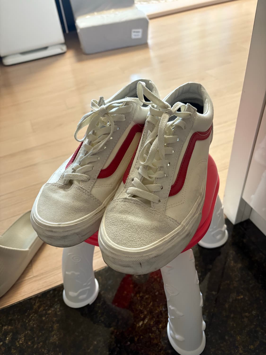 반스 올드스쿨 화이트/레드 270 상품이미지2