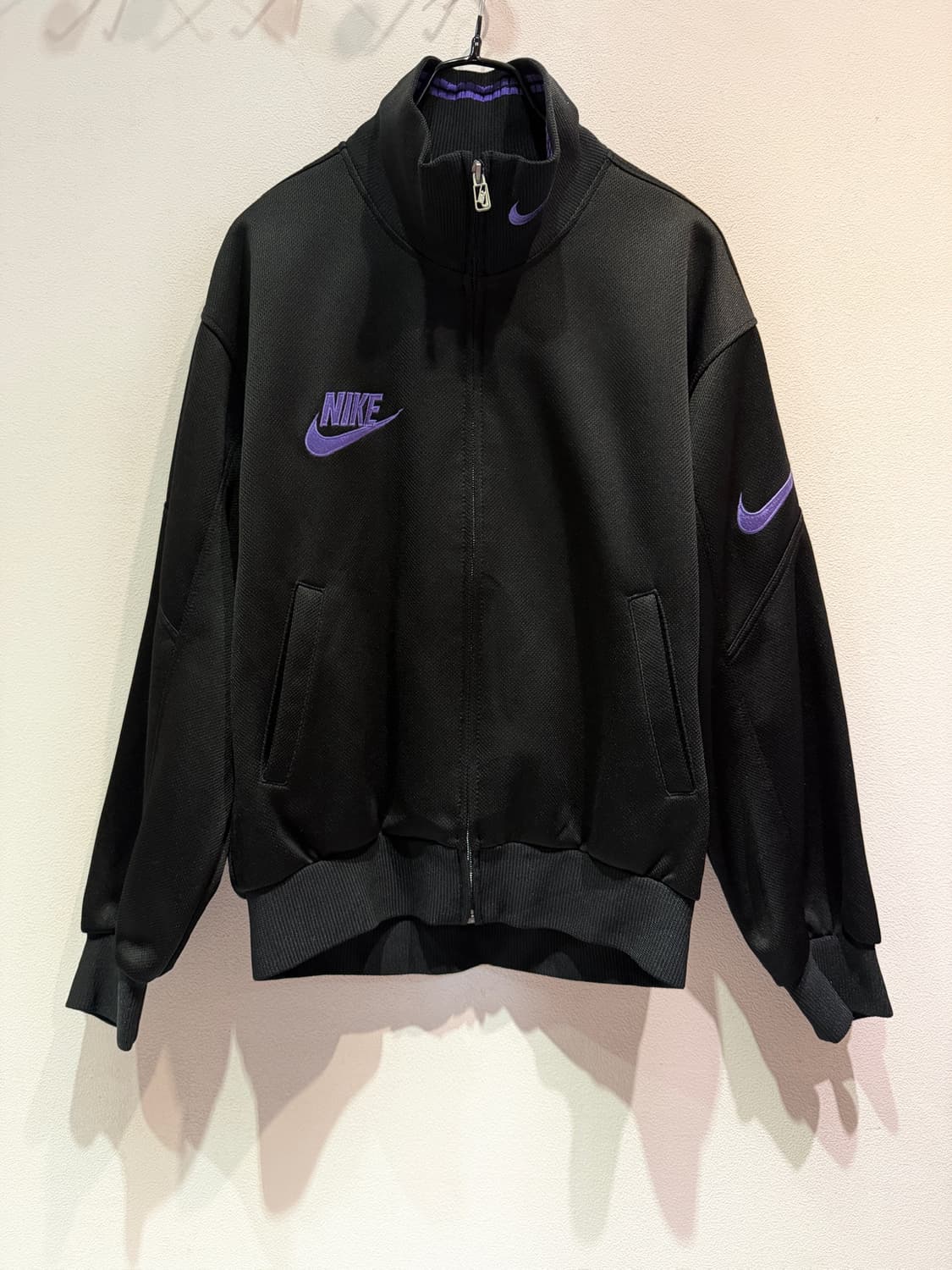 90's NIKE 나이키 퍼플 스우시 포인트 블랙 트랙 재킷 상품이미지2