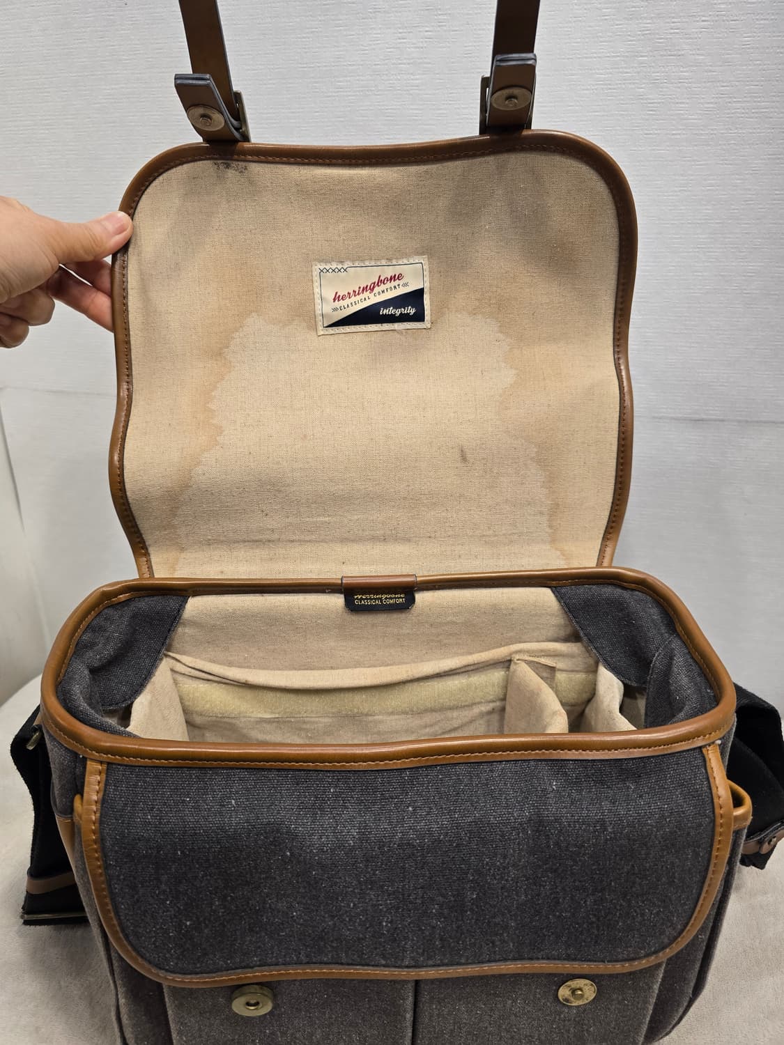 헤링본 카메라 가방 상품이미지6