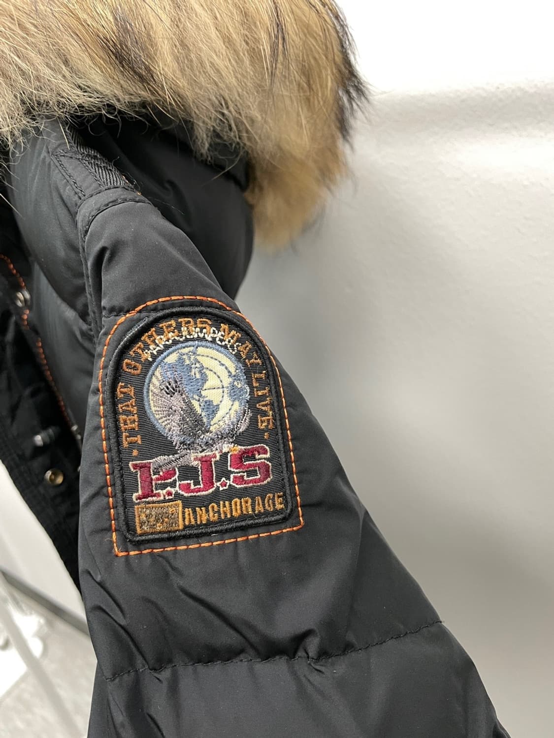 여) 파라점퍼스 라쿤패딩 상품이미지3