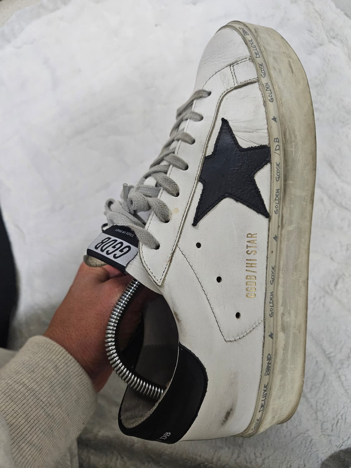 골든구스 하이스타 흰/검 스니커즈 41사이즈 상품이미지1