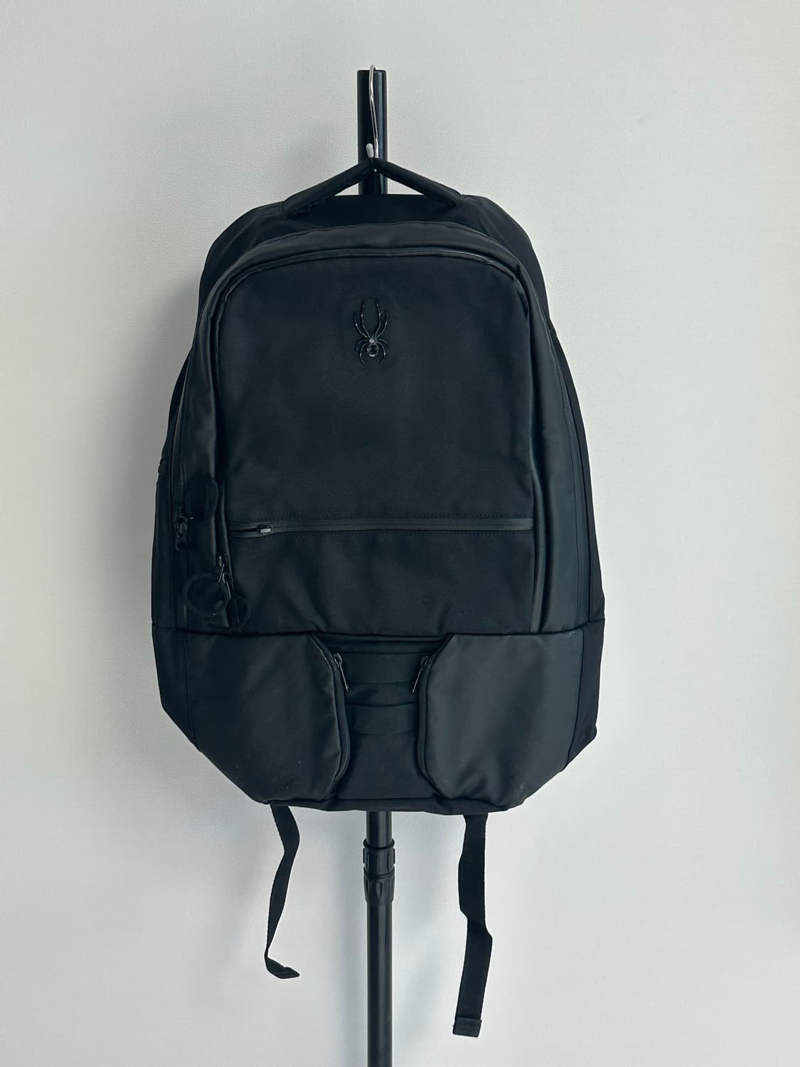 스파이더 블랙 백팩 가방 상품이미지1