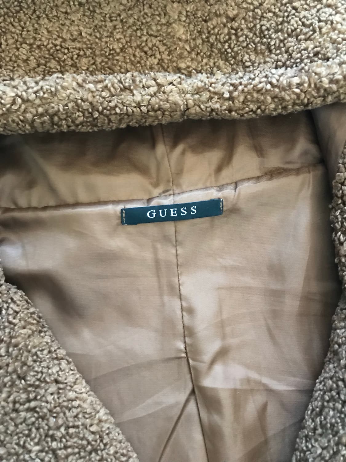 게스 자수로고 브라운 플리스 후드집업 상품이미지7