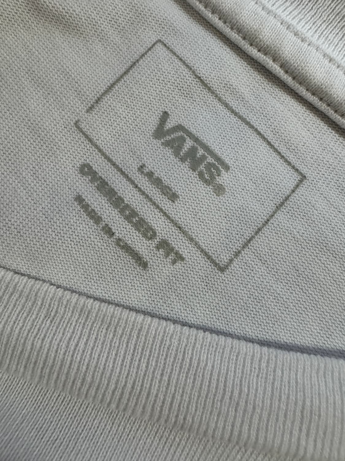 반스 Vans 23ss 곰돌이 프린팅 반팔 티셔츠 L ~ XL 화이트 상품이미지3