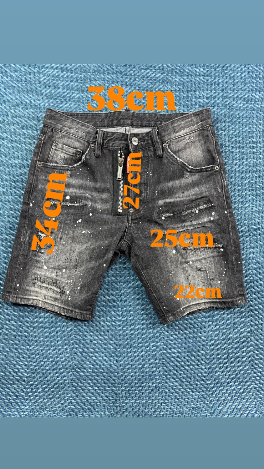 디스퀘어드2(DSQUARED2) 블랙 페인팅 디스트로이드 슬림 진 반바지 상품이미지3