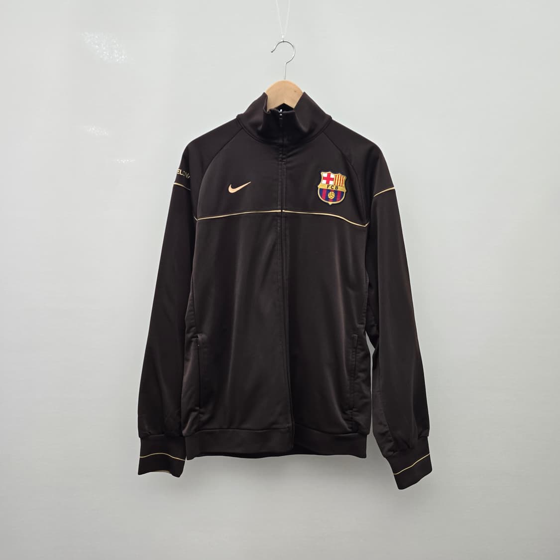 나이키 FC 바르셀로나 2008-09 시즌 브라운 트랙탑 상품이미지1