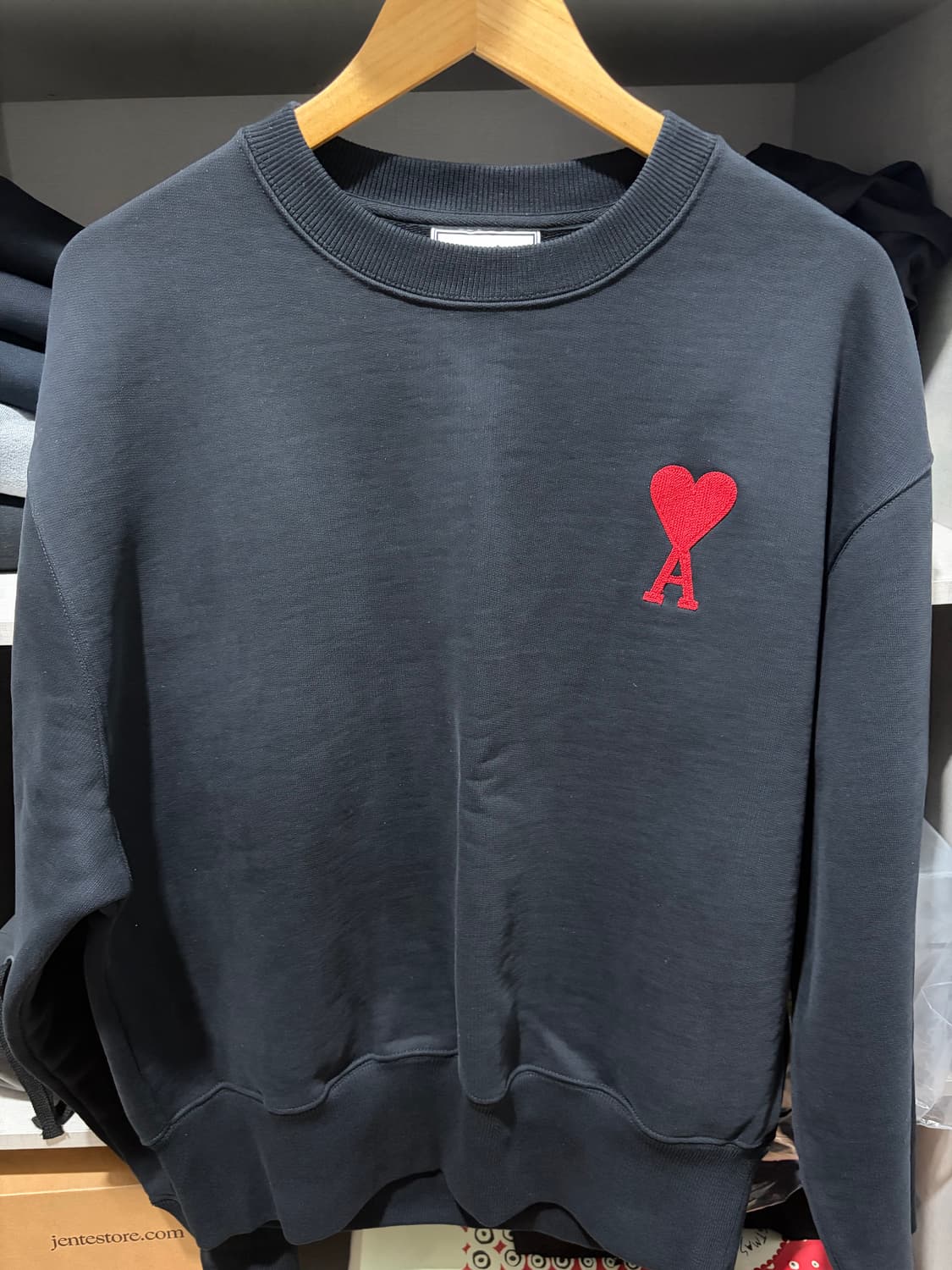 100%)정품 아미맨투맨 M 상품이미지2